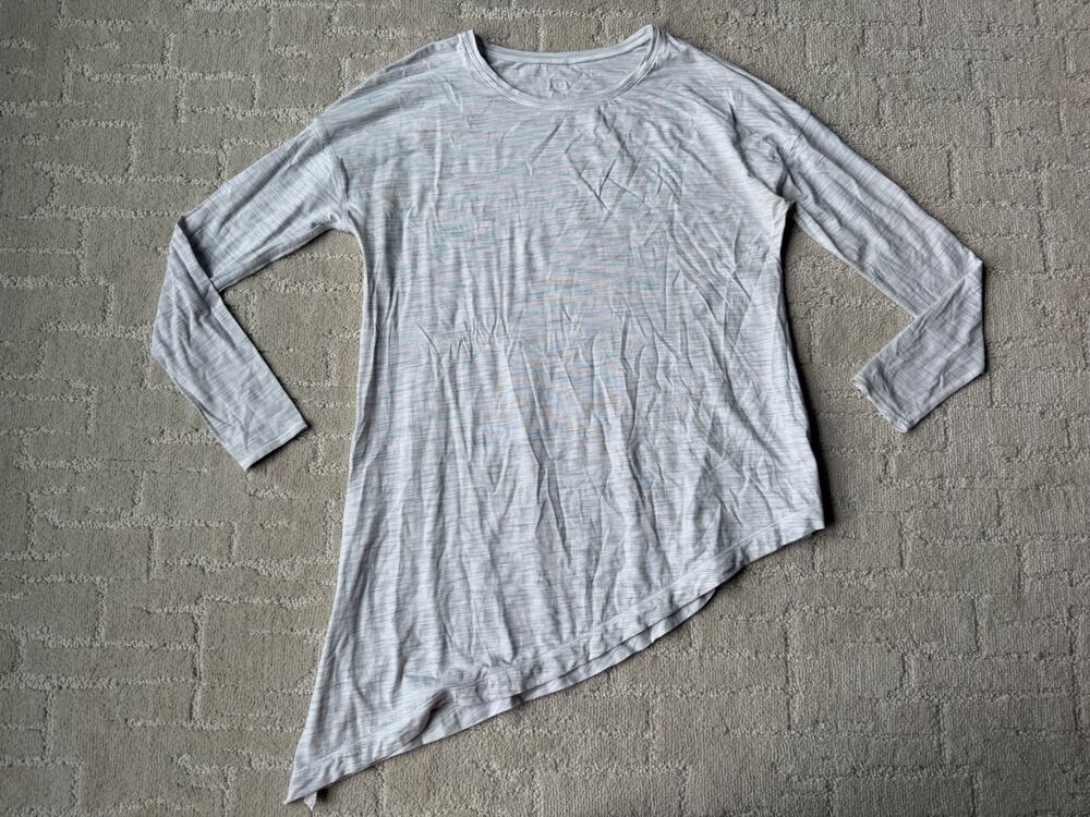 Lululemon To The Point Long Sleeve Shirt Ice Gray Stripe Side Tie W3BE8S